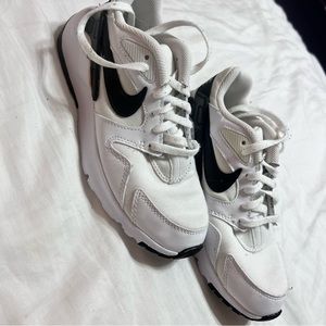 Womens Nike Shoes - Size 6